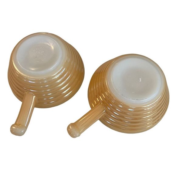 Vintage Fire King Peach Lustre Beehive Bowls With Handles‎ Set Of Four Bowls - Picture 5 of 8